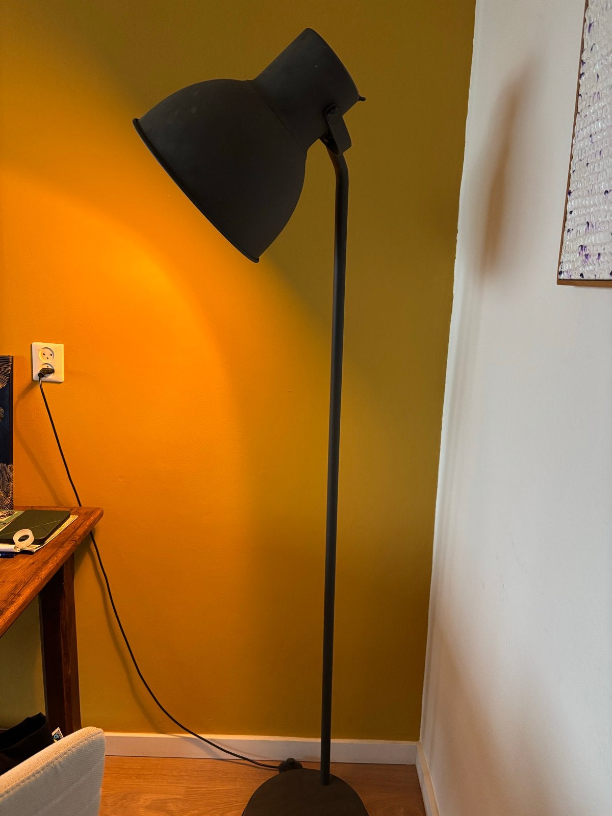 IKEA Hektar Vloerlamp Donkergrijs, Huis en Inrichting, Lampen | Vloerlampen, Ophalen, Zo goed als nieuw, Metaal, 150 tot 200 cm