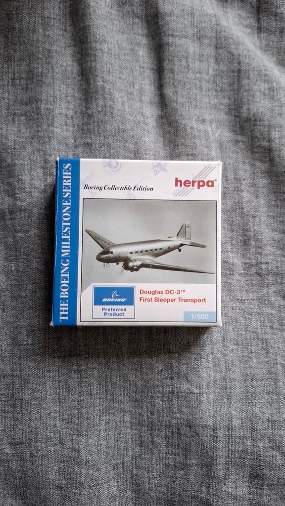 Herpa 1:500 Douglas DC3, Hobby en Vrije tijd, Modelbouw | Vliegtuigen en Helikopters, Ophalen of Verzenden, Zo goed als nieuw