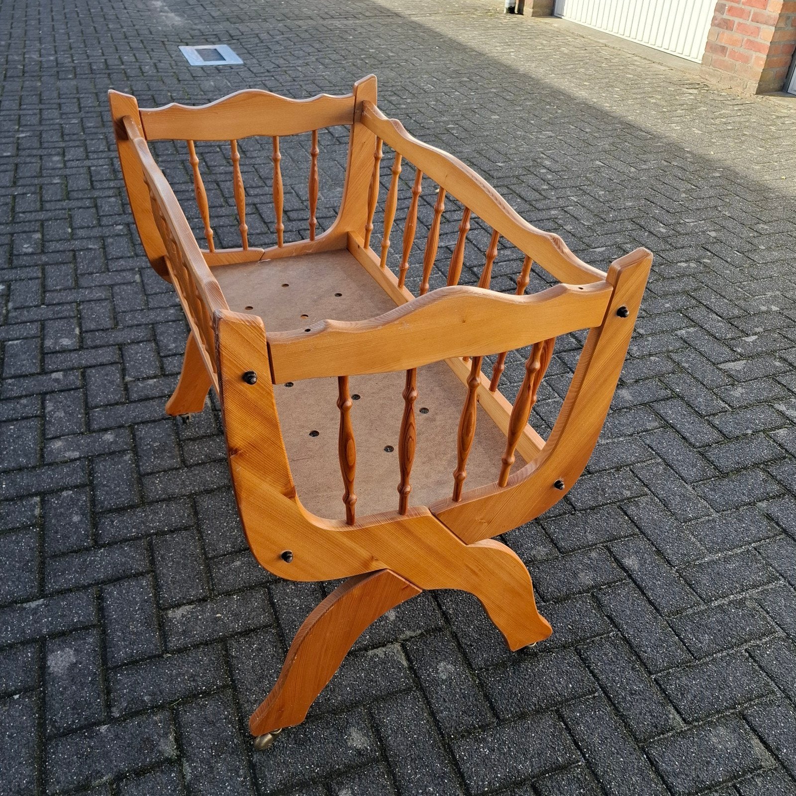 Brocante eiken houten babybedje wieg bedje vintage, Ophalen, Gebruikt, Wieg