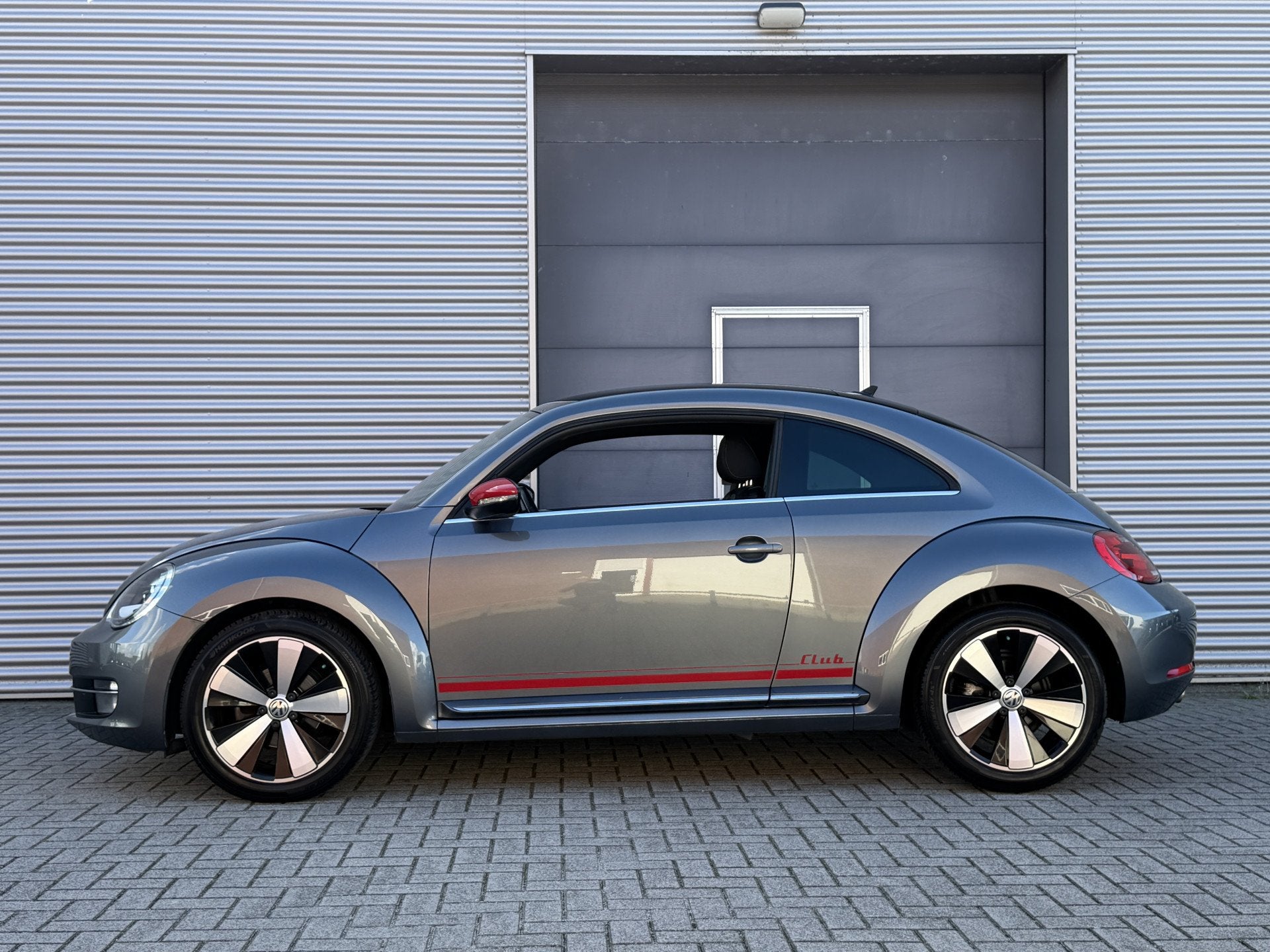 Volkswagen Beetle 1.2 TSI Club I Navi I Clima I PDC, Voorwielaandrijving, Dealer onderhouden, Stof, Gebruikt