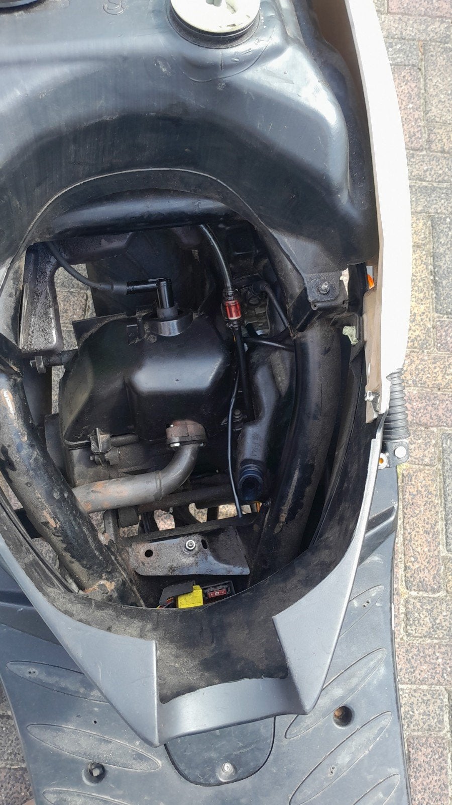 Peugeot Vivacity scooter - defect, Fietsen en Brommers, Brommers | Peugeot, Ophalen, Gebruikt, Overige modellen