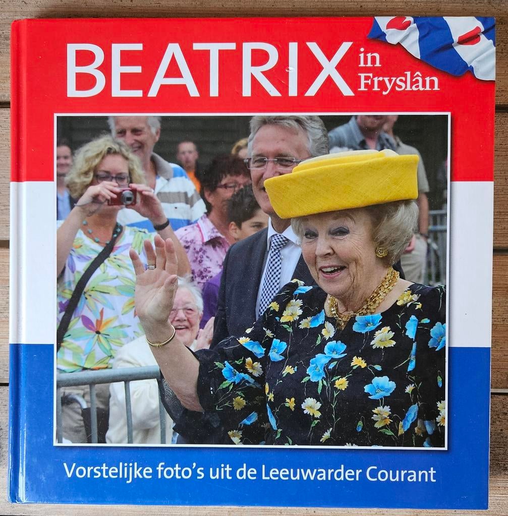 Beatrix, Ophalen of Verzenden, Zo goed als nieuw, Kaart, Foto of Prent
