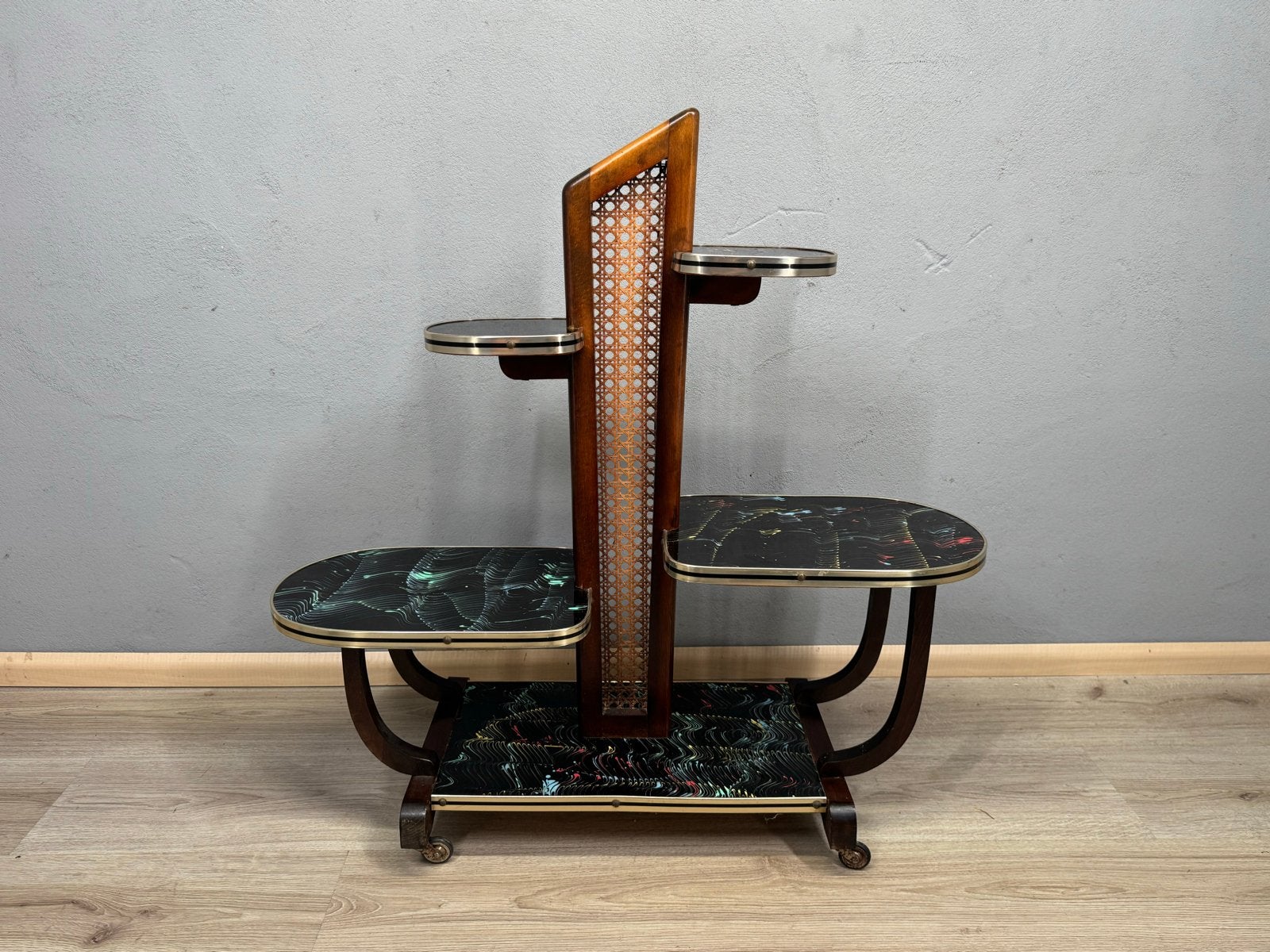 Vintage plantentafel met rotan en marmerlook bladen, Ophalen