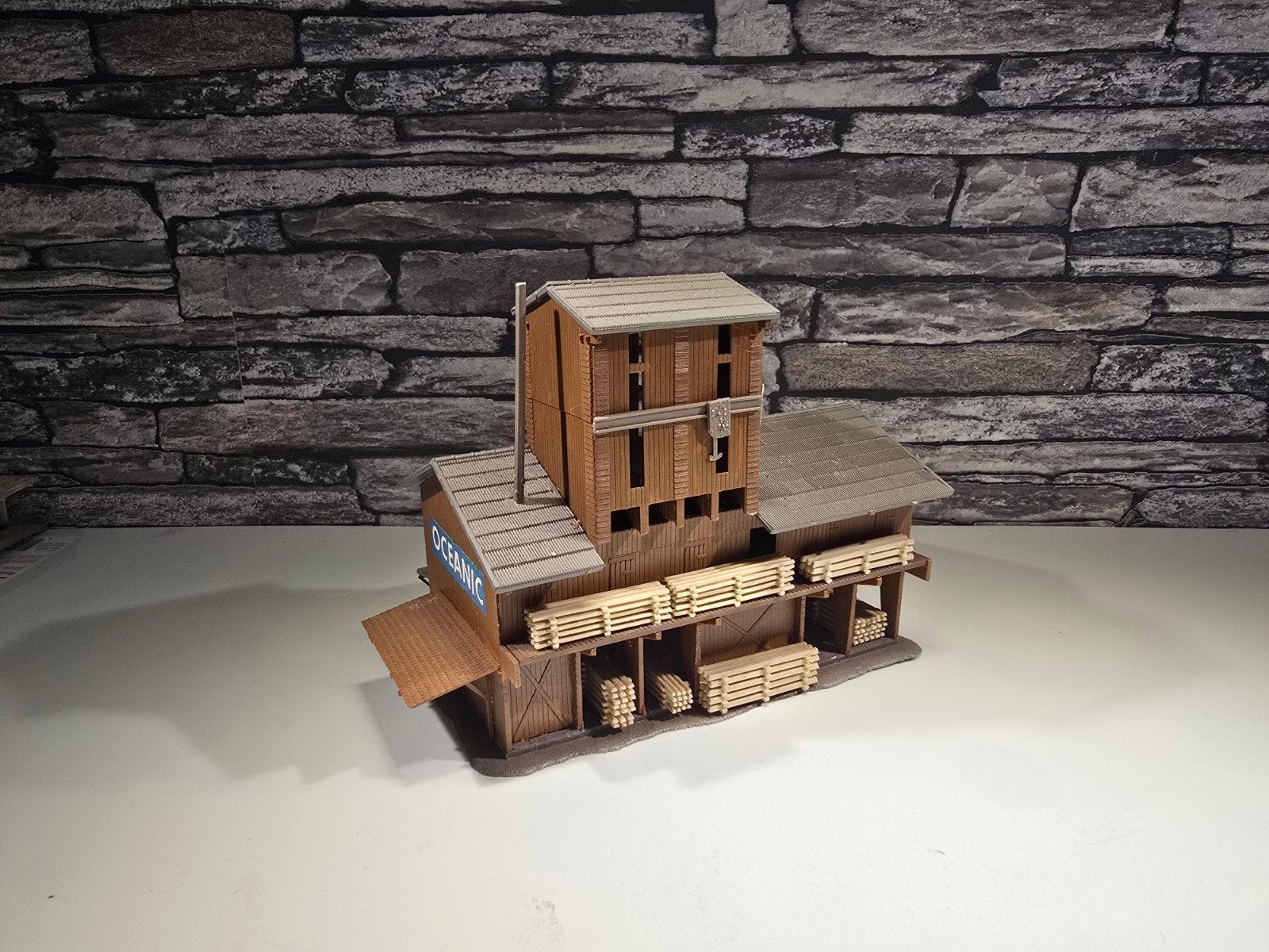 Fabrieksgebouw houtzagerij N spoor modeltrein 1:160, Overige merken, Gebruikt, Gelijkstroom of Wisselstroom, Brug, Tunnel of Gebouw