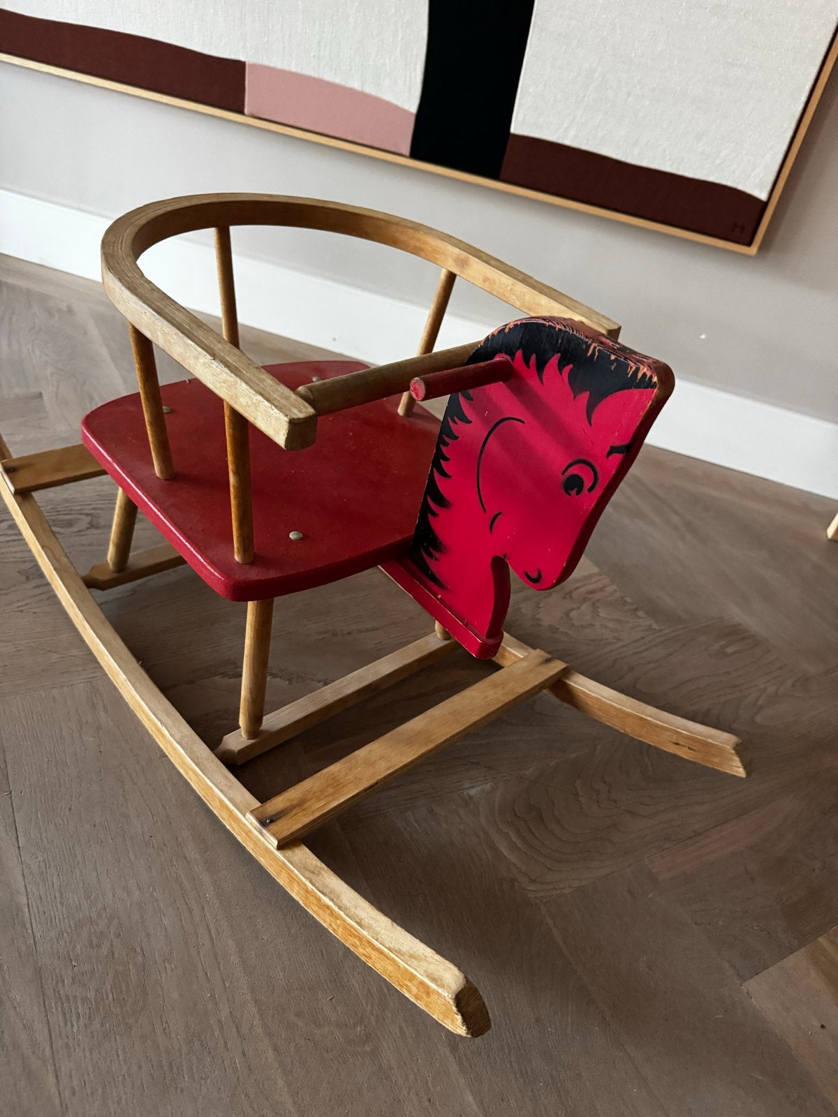 GRATIS Vintage Houten Hobbelpaard - Rood met Zwart, Ophalen, Gebruikt, Rij- of Hobbelspeelgoed