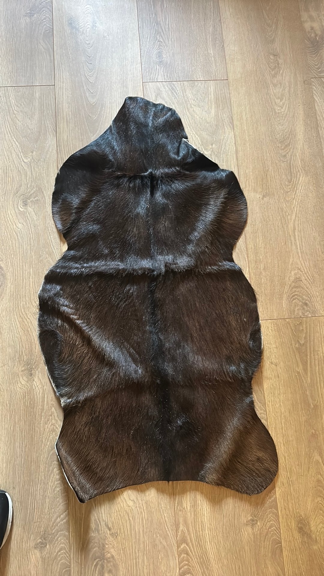 Dierenhuid - geit donkerbruin, Ophalen of Verzenden, Zo goed als nieuw, Rechthoekig, 50 tot 100 cm
