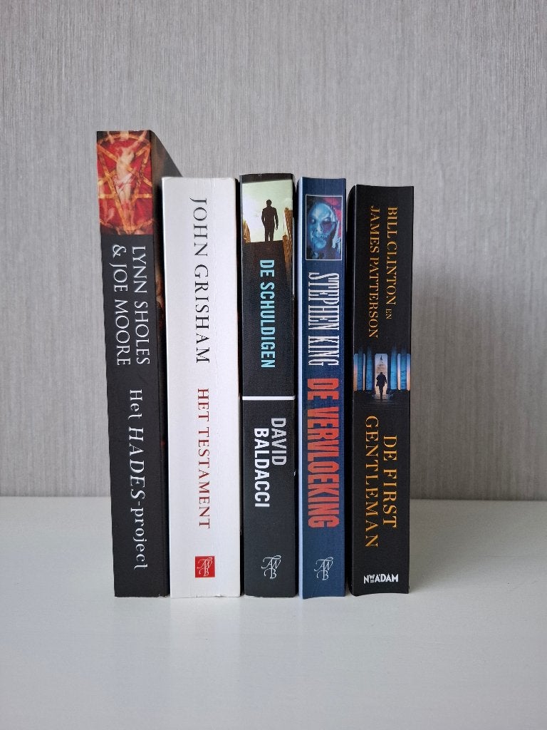 Thrillers verschillende schrijvers, Ophalen, Zo goed als nieuw