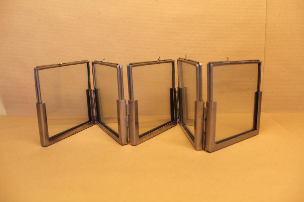 Vintage fotolijstjes in harmonica model, Ophalen of Verzenden