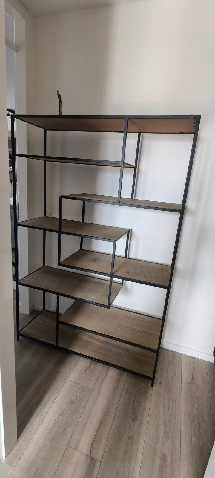 vakkenkast met metalen frame en houten planken, Met plank(en), Gebruikt, 100 tot 150 cm, Industrieel, Modern, Loft