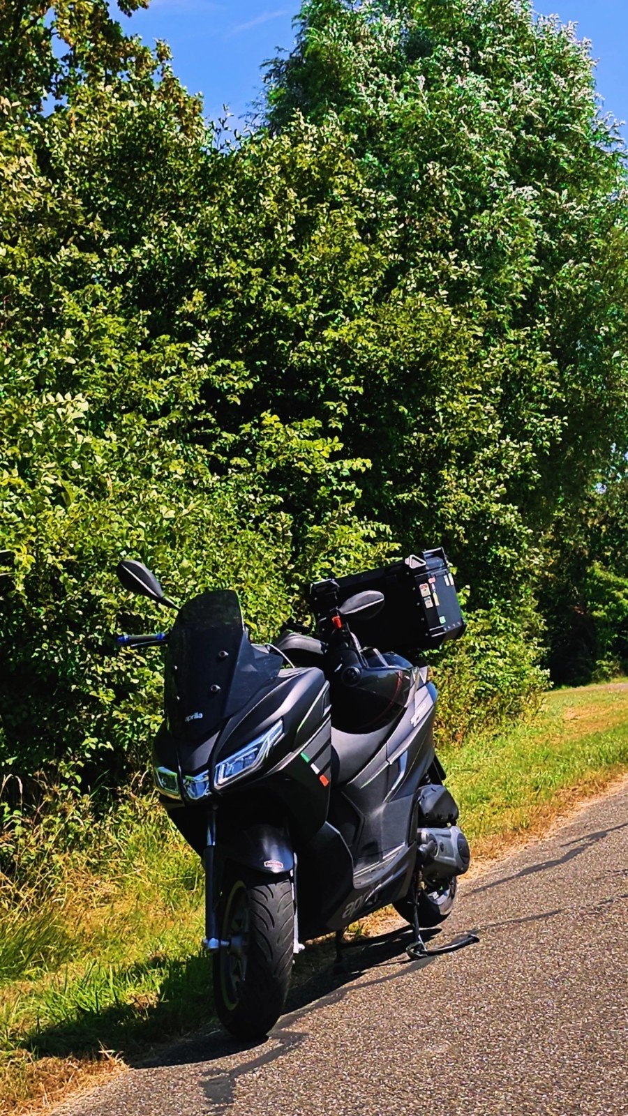 Aprilia SXR 50 2022 - 10.000 km injectie 4t, Fietsen en Brommers, Scooters | Aprilia, Ophalen, Overige modellen, Zo goed als nieuw