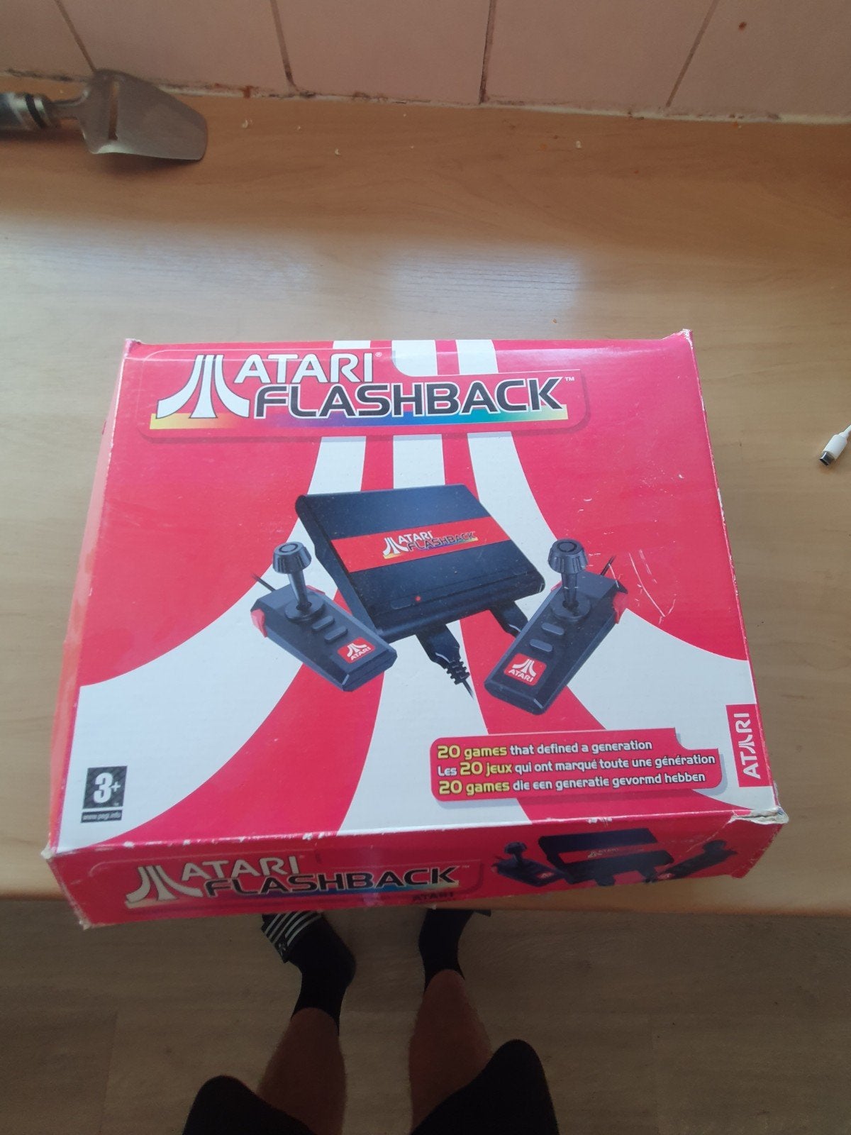 atari flashback 20 ingebouwde spellen, Spelcomputers en Games, Spelcomputers | Atari, Ophalen, Met 2 controllers, Atari 2600