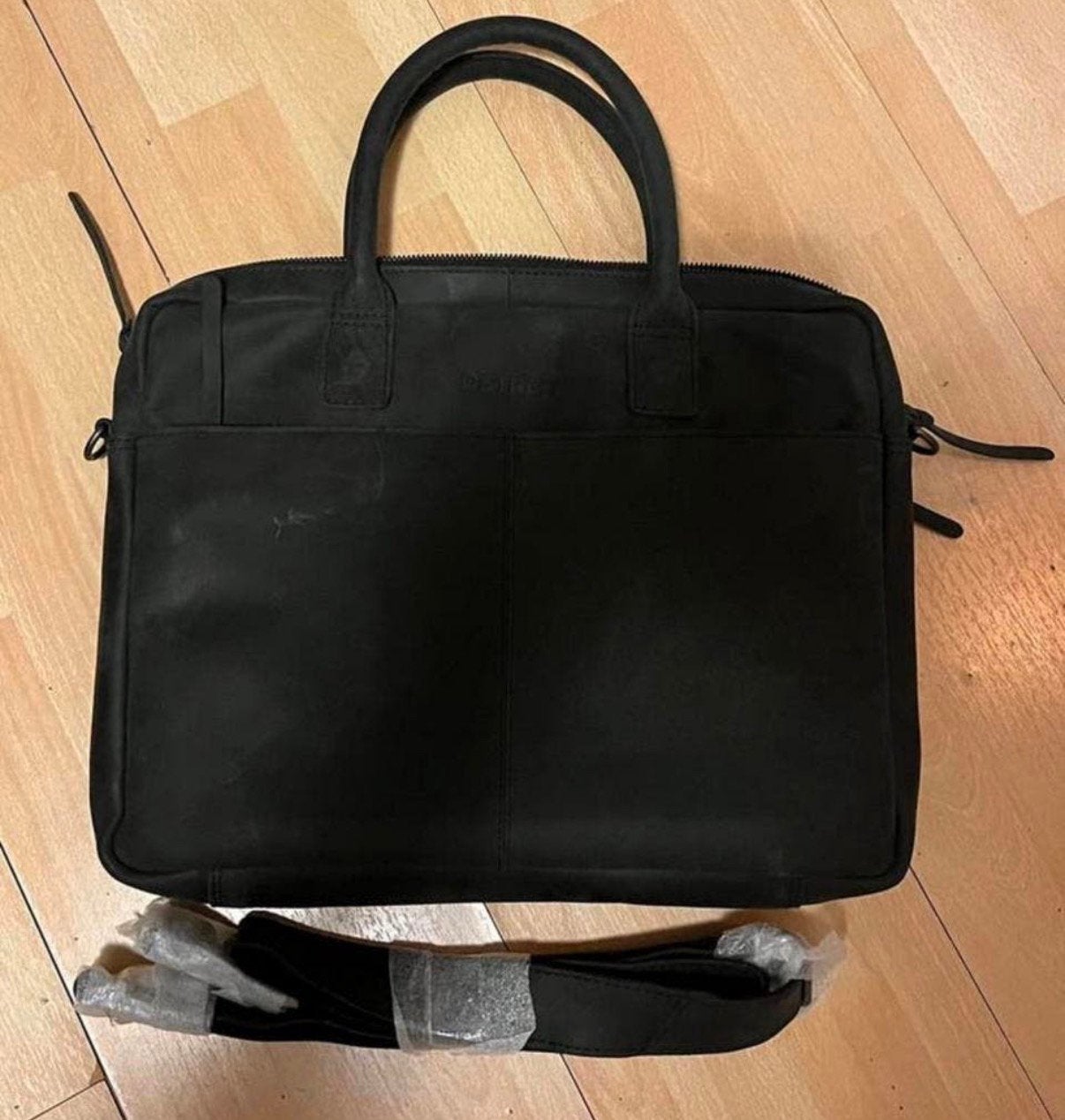D’STR’CT laptop tas leer. Grijs 15 inch Nieuw!, Computers en Software, Laptoptassen, 15 inch, Schouderband, Grijs, Nieuw
