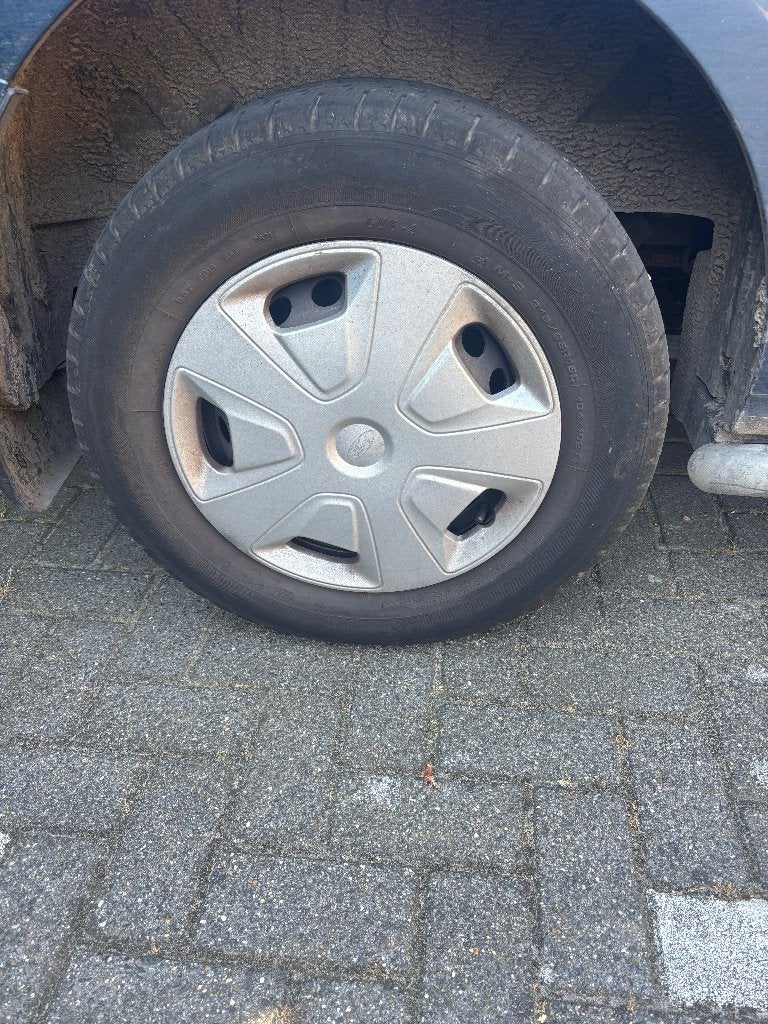 Stalen velgen met wieldoppen en banden Ford transit Custom, Ophalen, 16 inch, Banden en Velgen, All Season