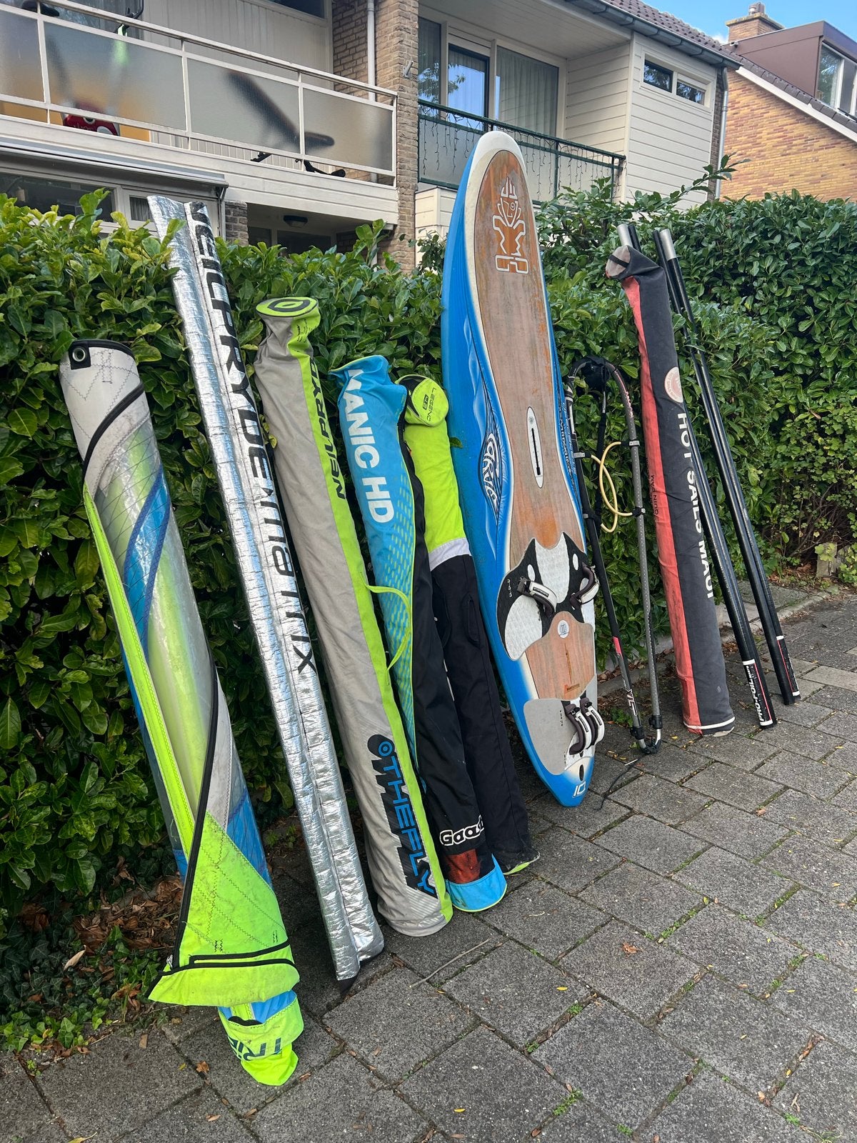 Complete Windsurfset: Plank, Zeilen, Masten, Gieken, Ophalen, 250 tot 300 cm, Gebruikt, 3.5 tot 5 m²
