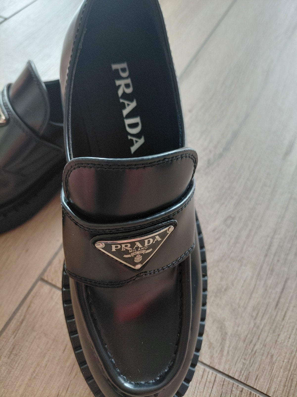 Prada nieuwe instappers maat 37, Loafers, Verzenden, Zwart, Nieuw