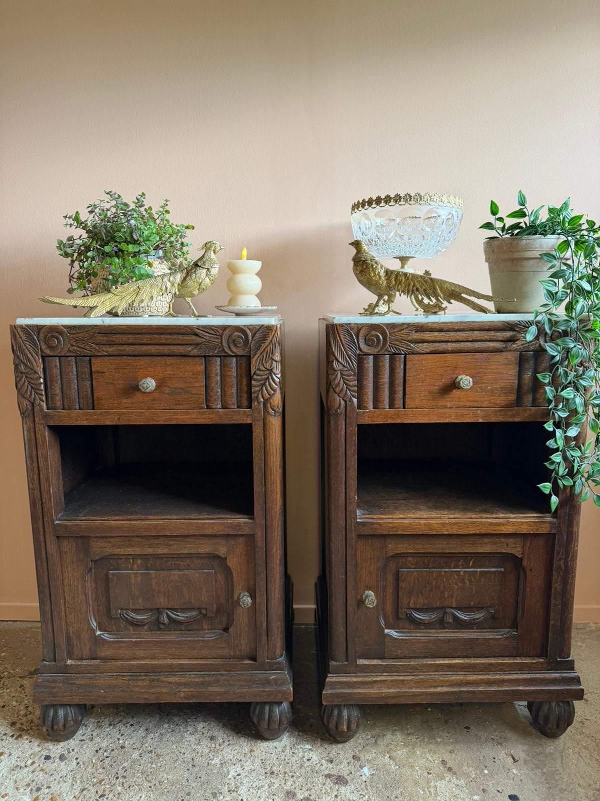 Set van 2 art deco nachtkastjes met wit marmeren blad, Huis en Inrichting, Ophalen, Gebruikt, Minder dan 45 cm, 70 cm of meer
