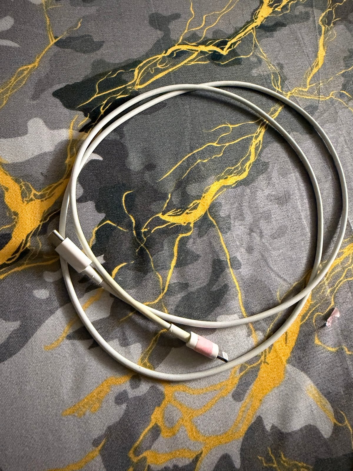USB-C naar Lightning kabel, Ophalen, Zo goed als nieuw, Minder dan 2 meter, Overige kabels
