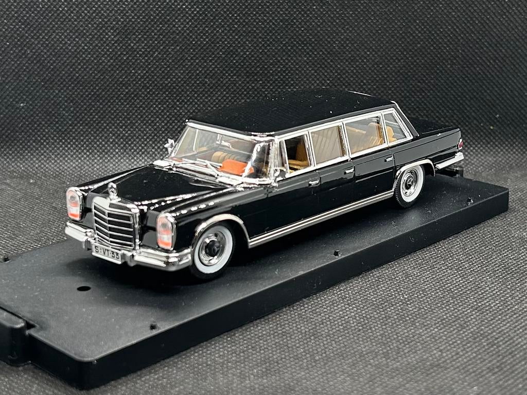 Vitesse Mercedes Benz Pullman S600 1:43 OVP, Verzenden, Zo goed als nieuw, Auto, Overige merken