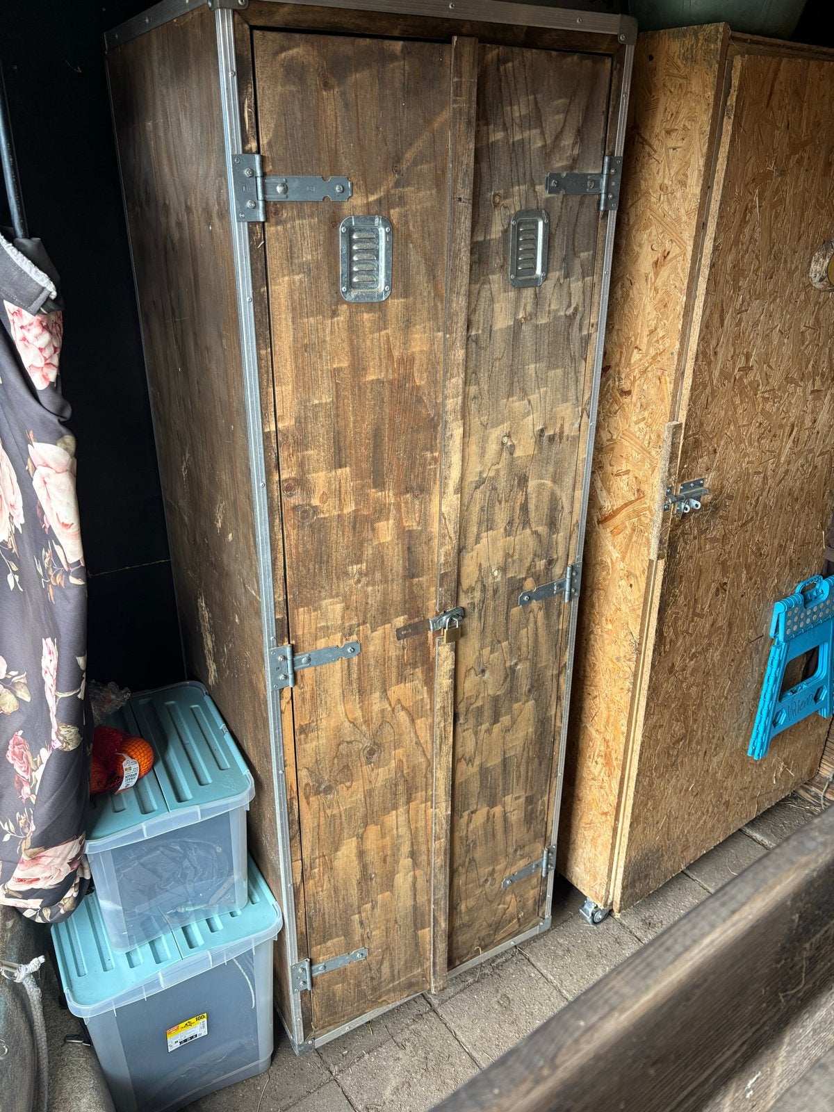 Houten zadelkast, Ophalen, 200 cm of meer, 50 tot 100 cm, Zo goed als nieuw