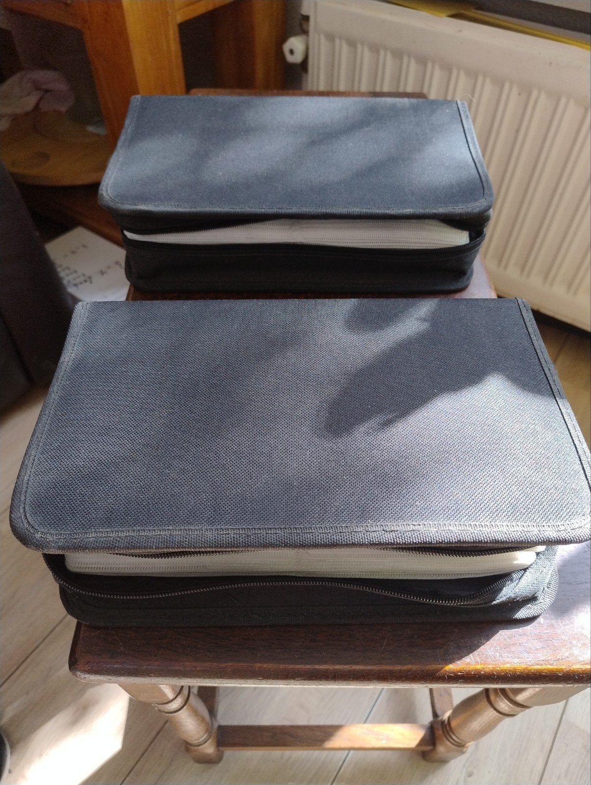 2 CD/DVD opbergmappen voor diverse CD's, Ophalen of Verzenden, Gebruikt