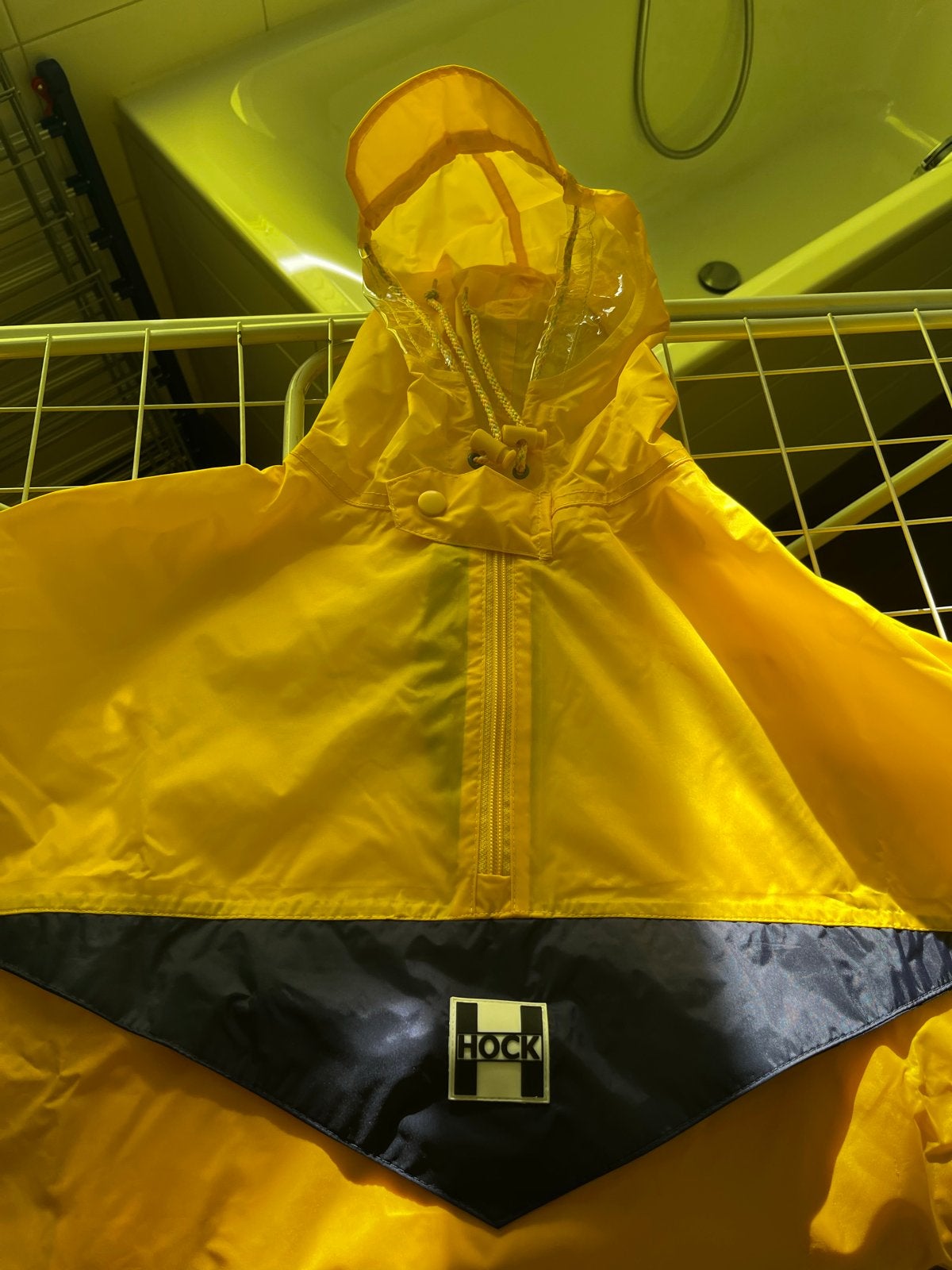 Hock Regenponcho Geel XL - Ongebruikt, Ophalen of Verzenden, Nieuw, Regenpak, Heren