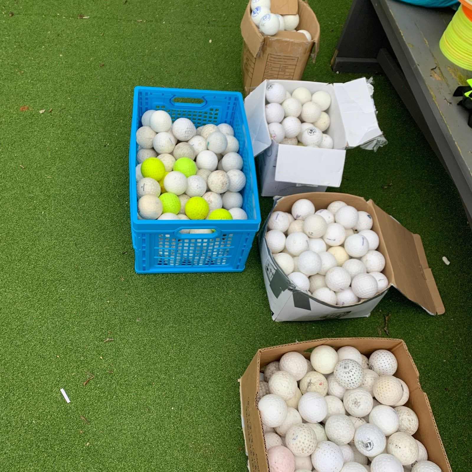 Gezocht: Hockeyballen (alle soorten) - Koop grote aantallen!, Ophalen of Verzenden, Gebruikt, Bal