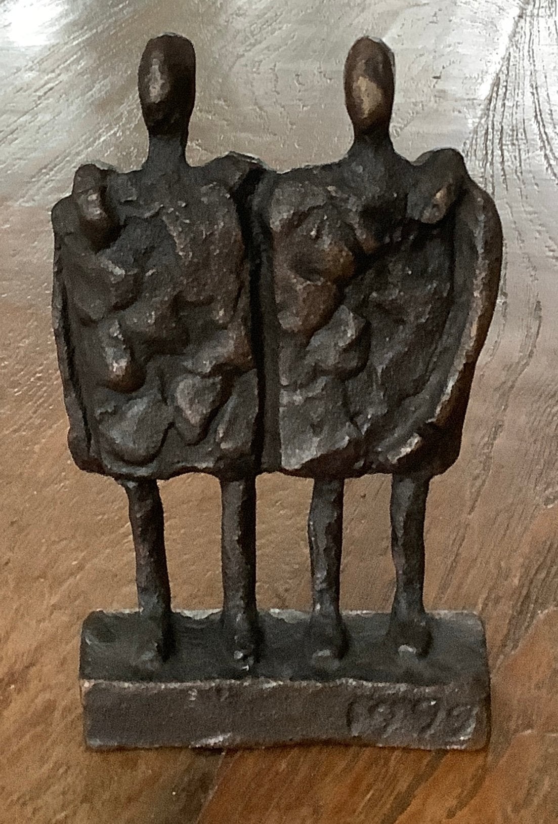 Brons beeld, Jos Gielen, 1999 - gesigneerd - “Vrienden”, Ophalen of Verzenden