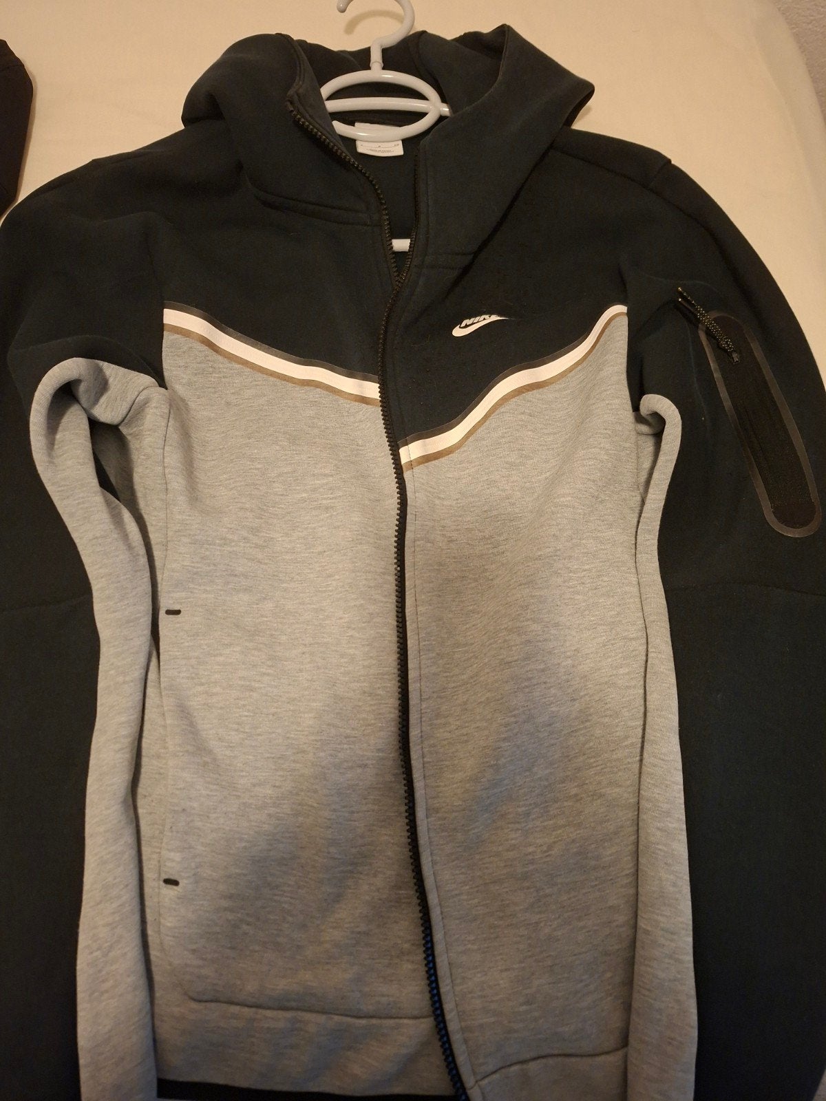 Nike Tech Fleece Hoodie Zwart/Grijs, Maat 48/50 (M), Zwart, Nike, Ophalen of Verzenden