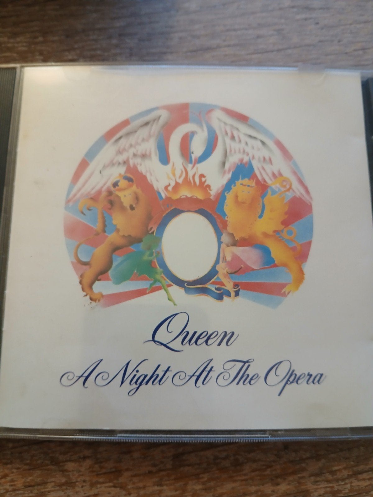 CD Queen - A Night At The Opera, Ophalen of Verzenden, Zo goed als nieuw, Poprock