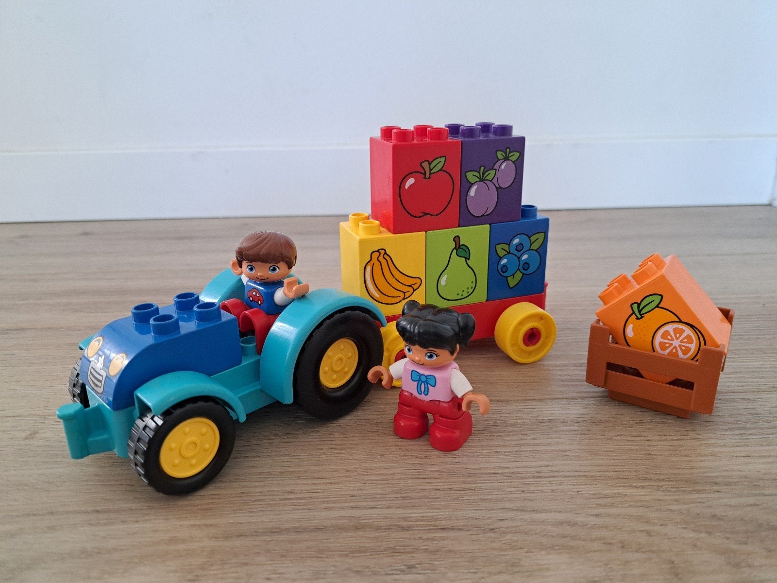Duplo - tractor/trekker met fruit 10615, Ophalen, Zo goed als nieuw, Compleet, Duplo