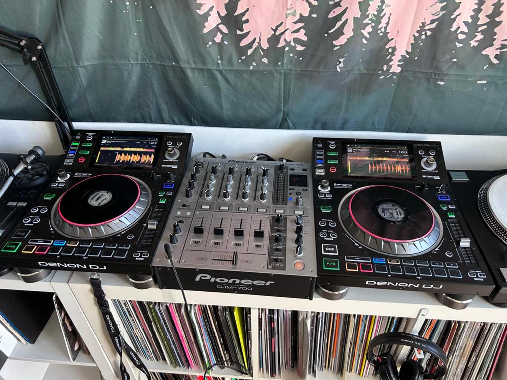 Complete DJ-set: Denon SC5000 Prime & Pioneer DJM-700, Ophalen of Verzenden, Gebruikt, Dj-set, Denon