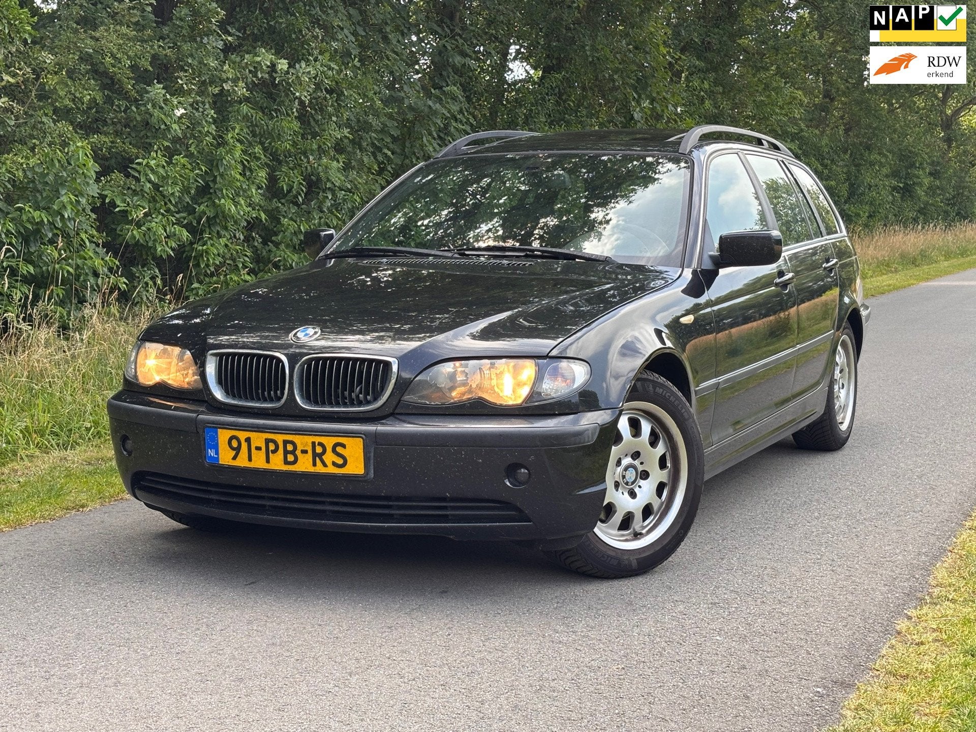 BMW 3-serie Touring 320i Special Edition | Cruise + Leder Nu, 2171 cc, Parkeersensor, Achterwielaandrijving, Gebruikt