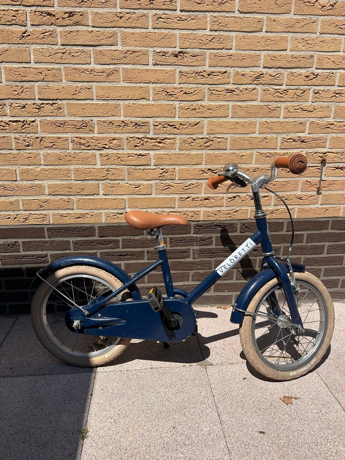 Veloretti Maxi 16 inch met zijwieltjes, Fietsen en Brommers, Fietsen | Kinderfietsjes, Ophalen, Zijwieltjes, Velgrem, 16 tot 20 inch