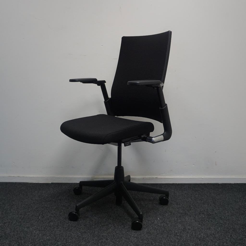 Ahrend 2020 Extra Verta bureaustoel Zwart / Zwart Hoge Rug, Gebruikt, -, Zwart, -