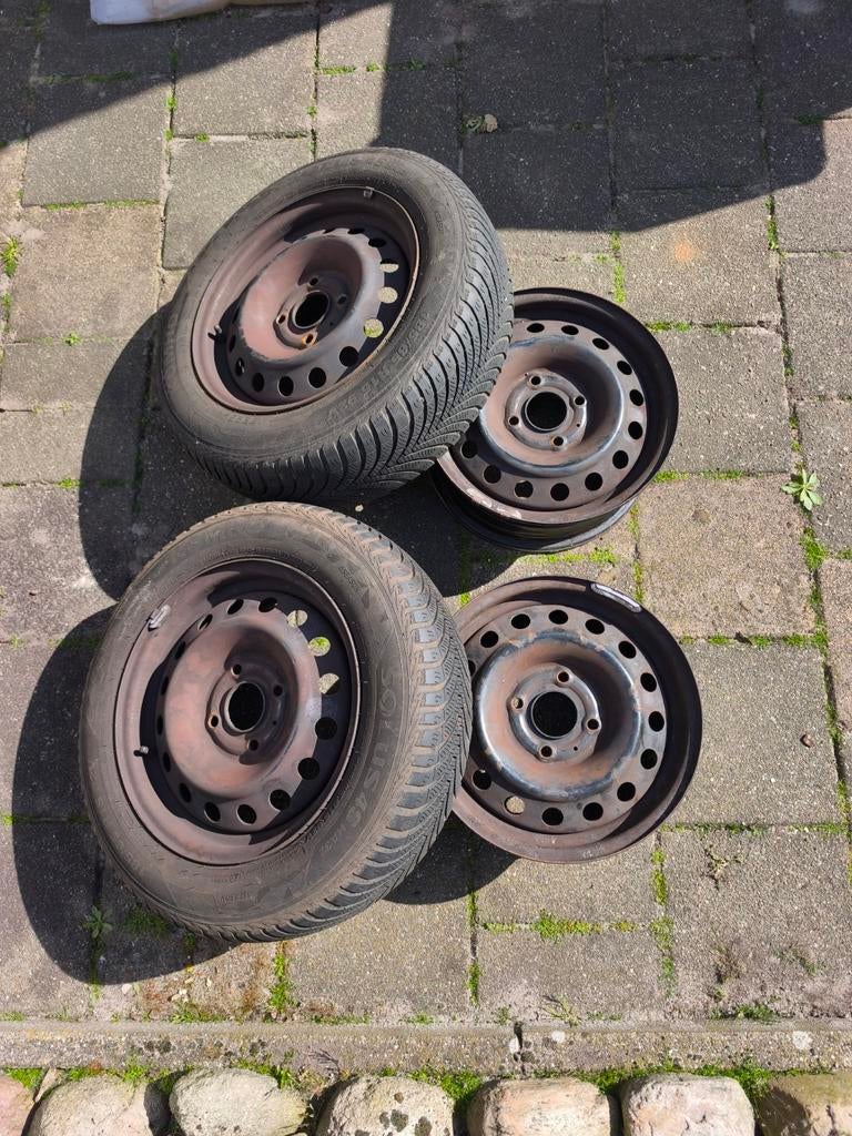 4 Stalen velgen Nissan Almera (2005) - 15 inch - 4x114.3, Ophalen