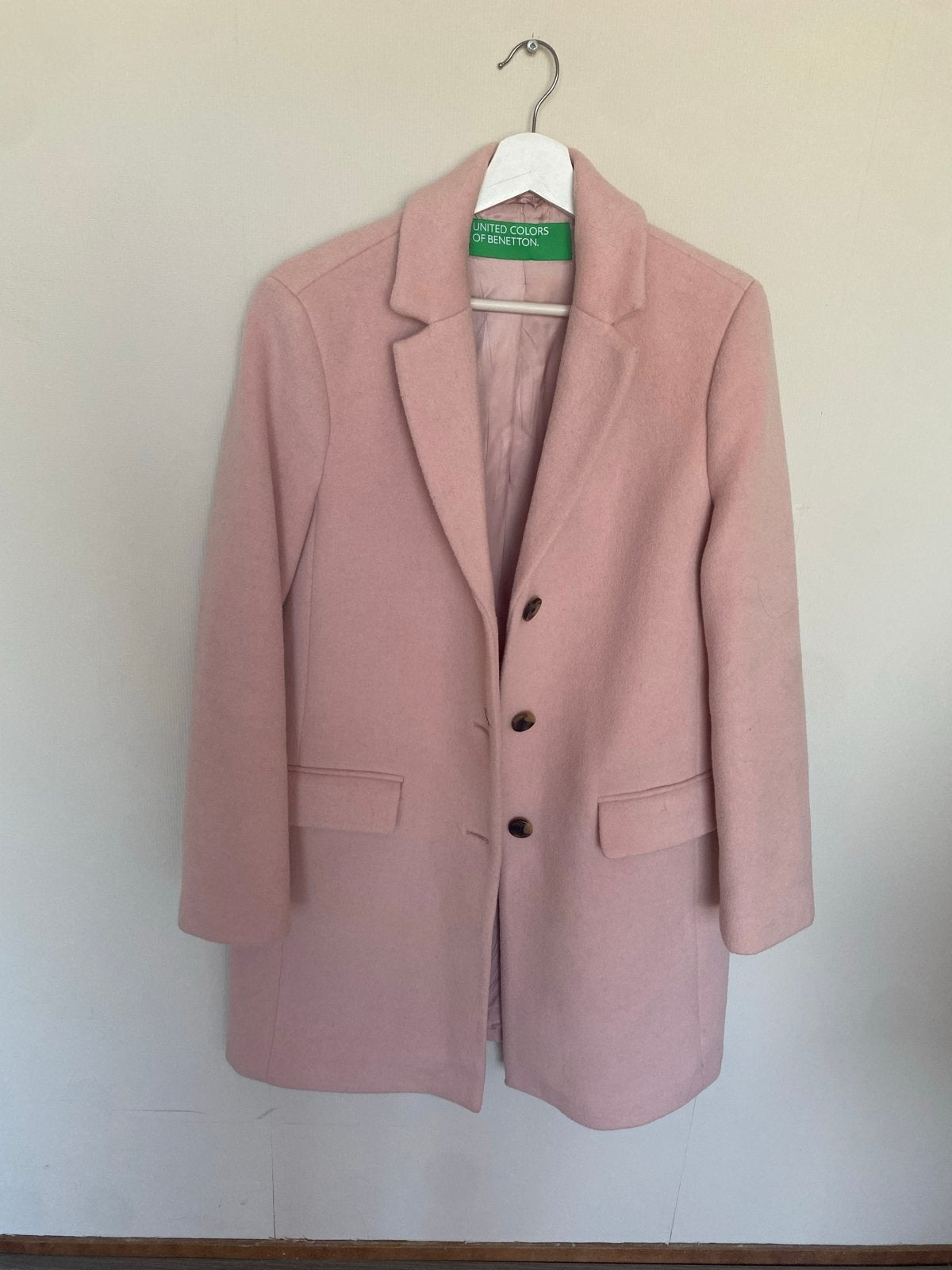 Benetton jas/mantel zo goed als nieuw, Ophalen, Zo goed als nieuw, Maat 42/44 (L), Roze