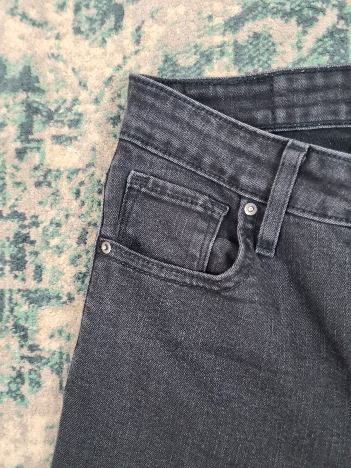 Levi's 721 high rise skinny W26 L30 Tulsi2630 High-rise, Zwart, Ophalen of Verzenden, Zo goed als nieuw, W27 (confectie 34) of kleiner