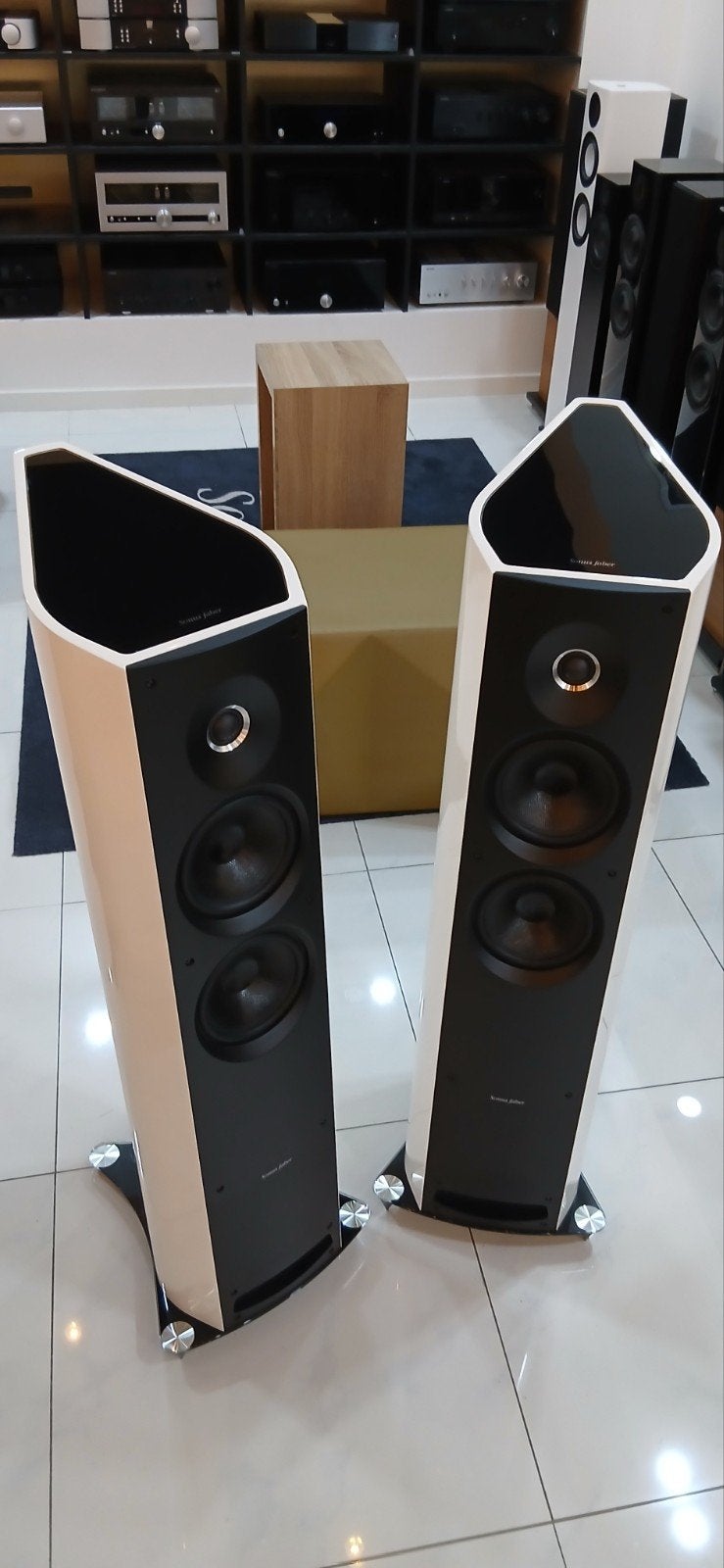 Sonus Faber Venere 2.5, Stereo speakers, Zo goed als nieuw, Basreflex, Ophalen