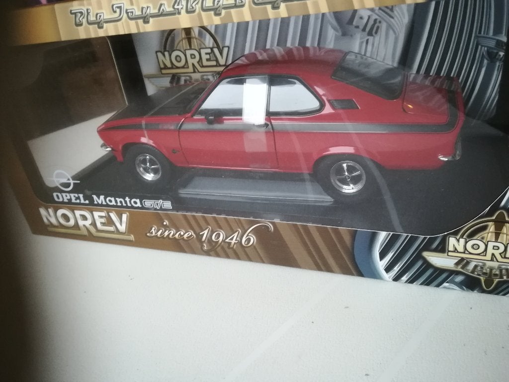 opel manta a gte rood, 1:18 nieuw in verpakking, Hobby en Vrije tijd, Modelauto's | 1:18, Ophalen of Verzenden, Nieuw, Auto, Norev