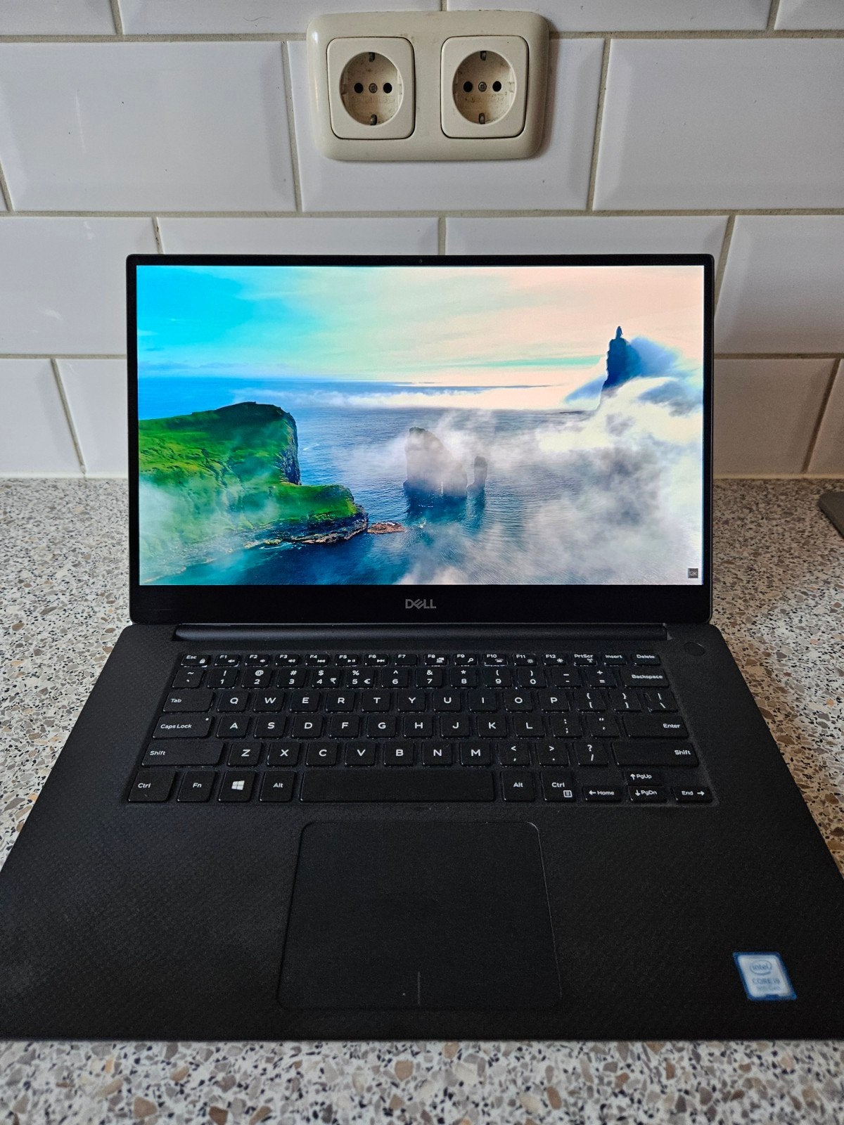 Dell xps 15 7590 Oled i9 9980HK  32gb, Computers en Software, Windows Laptops, Ophalen, Gebruikt, Met videokaart, SSD