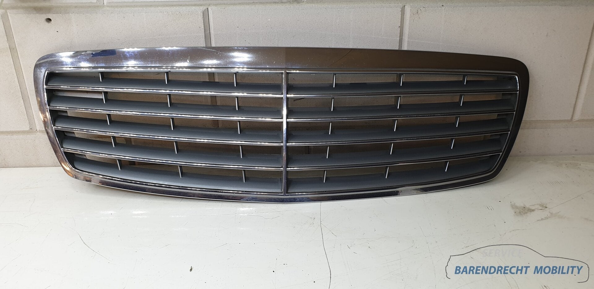 Elegance radiateur grille grill Mercedes E Klasse W211 S211, Gebruikt, Mercedes-Benz AG, Mercedes-Benz, Ophalen of Verzenden