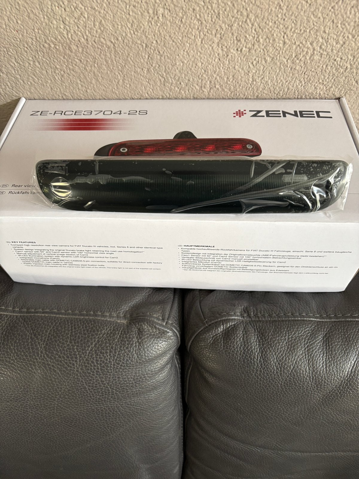 Zenec ZE-RCE3704-2S + Litec Innovations LED remlicht. NIEUW!, Ophalen of Verzenden, Nieuw