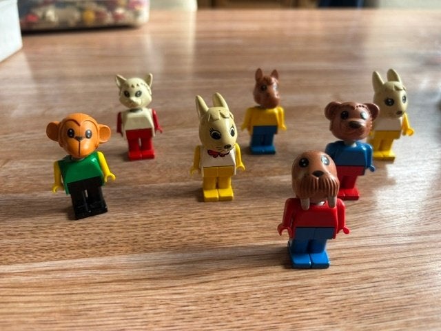 7 vintage Lego Dierenfiguren, Overige thema's, Lego, Ophalen of Verzenden, Zo goed als nieuw