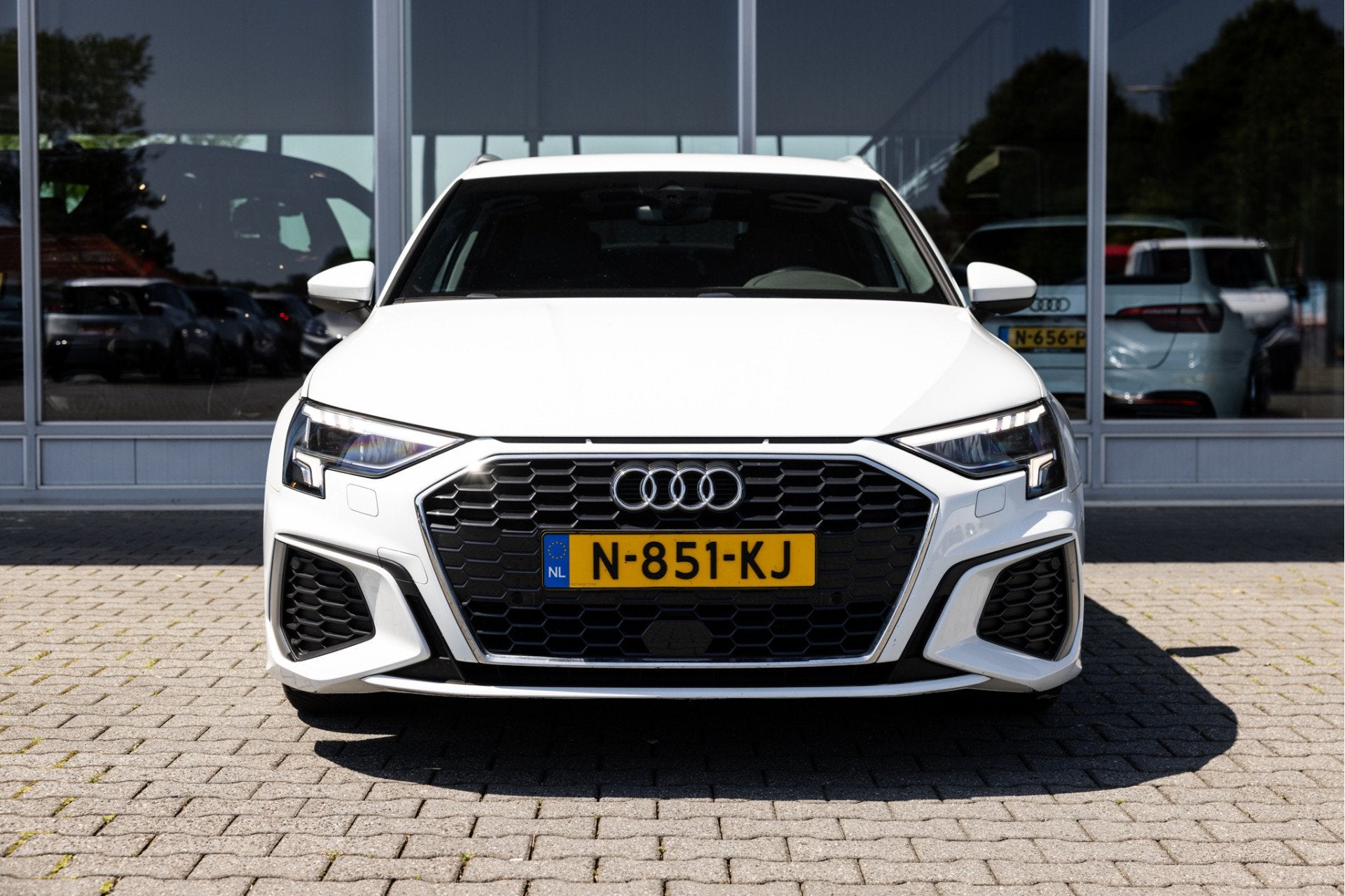 Audi A3 Sportback 35 TFSI S-Line | Carplay | Stoelver. | Par, Auto's, Audi, 12 maanden, Stof, 4 cilinders, Wit