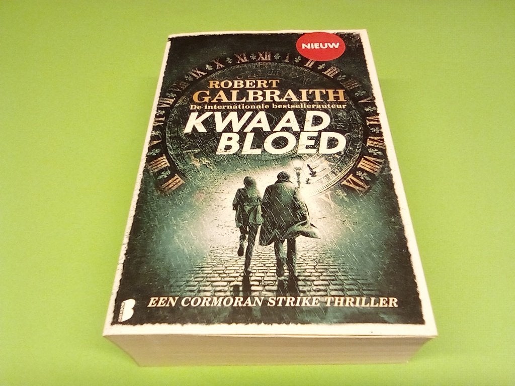 Kwaad Bloed - Robert Galbraith (Cormoran Strike thriller), Boeken, Romans, Zo goed als nieuw, Nederland, Ophalen of Verzenden