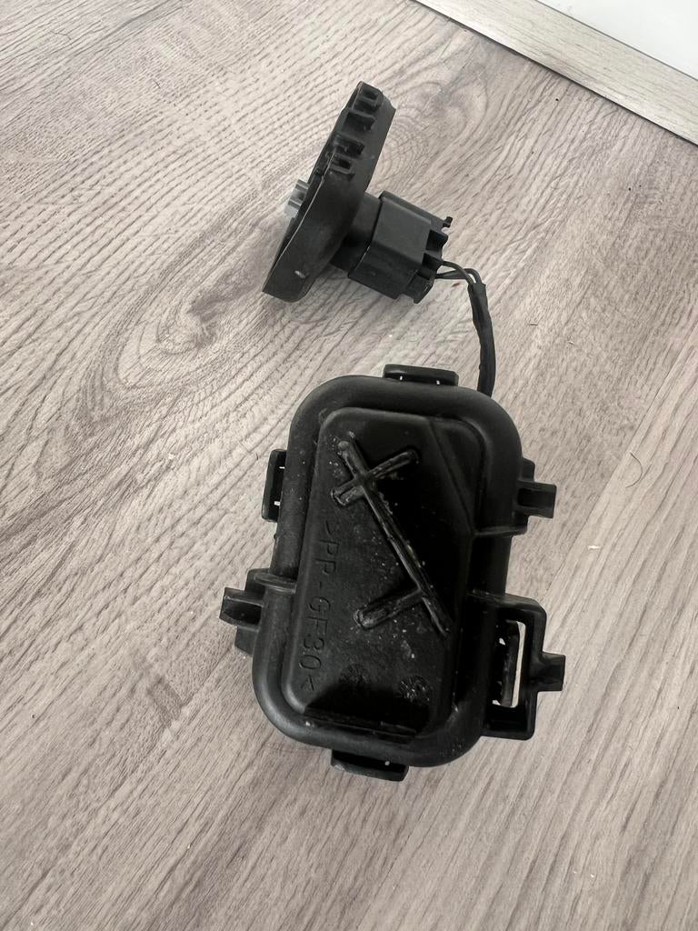 BMW X1 X2 E84 U11 Airbag Botsings sensor 1331.003.0210 radar, Ophalen of Verzenden, Gebruikt, BMW
