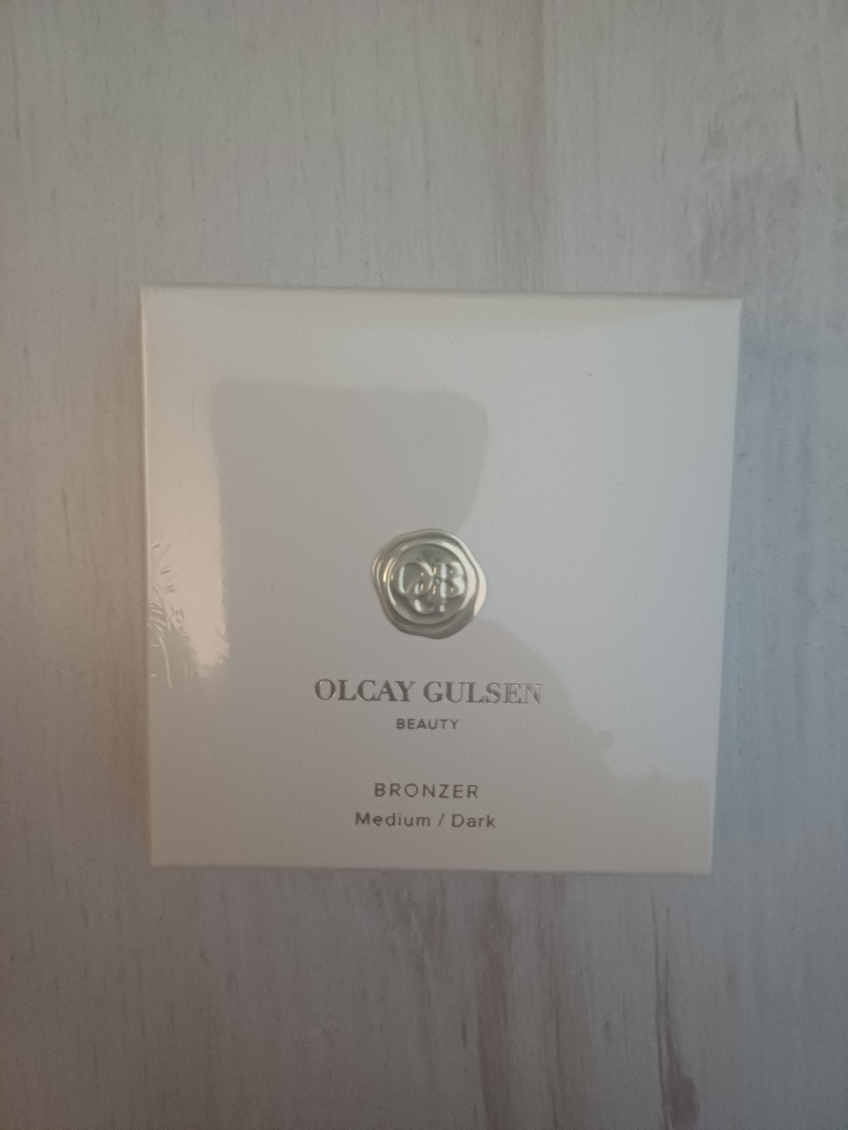 Nieuw, ongeopend Olcay Gulsen Beauty Bronzer Medium/Dark, Ophalen of Verzenden, Nieuw, Bruin, Gehele gezicht