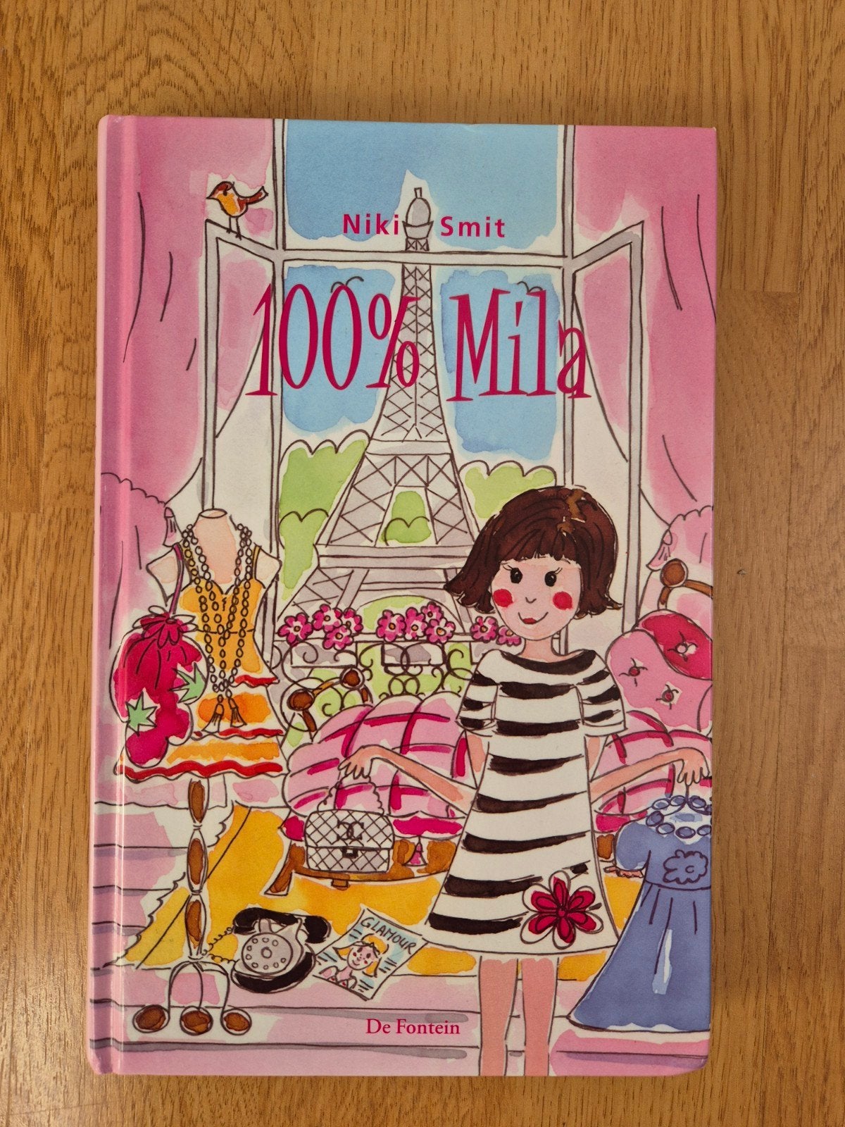 Niki Smit - 100% Mila, Boeken, Ophalen of Verzenden, Zo goed als nieuw, Niki Smit
