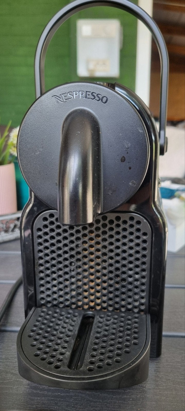 Foto 2 van Nespresso Magimix koffiecupmachine - Zwart
