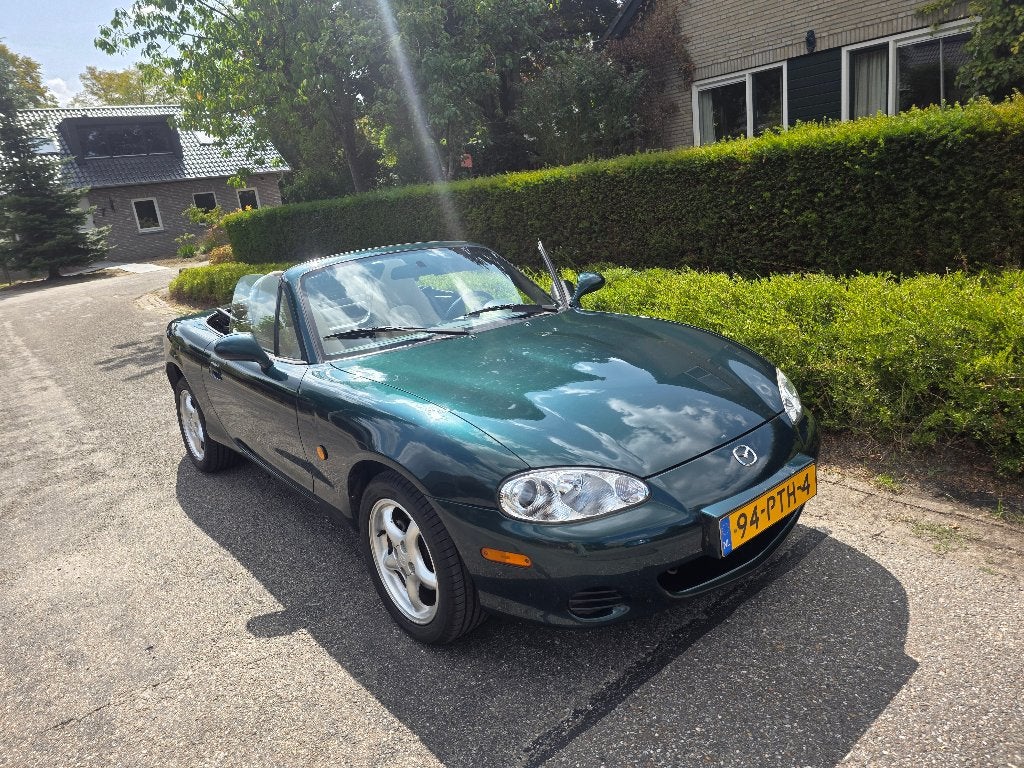 Mazda 2001 Groen, 40 €/maand, Beige, 4 cilinders, Cabriolet